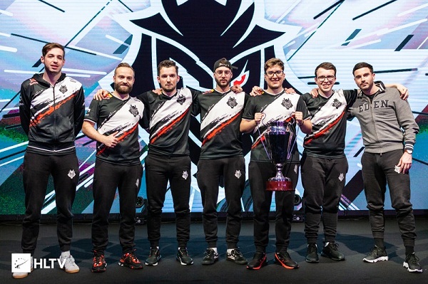 在赢得 Major 后更换阵容？