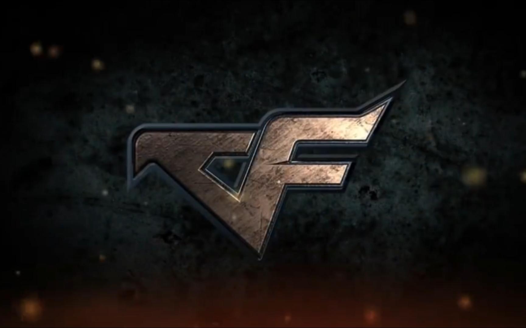 LPL微笑解说WE变脸现场：从摆到烂 已不值得破防