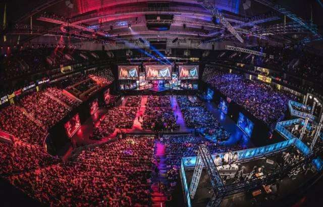 FaZe 晋级第三阶段，而 FlyQuest 被淘汰出 StarLadder 布达佩斯 Major 2025